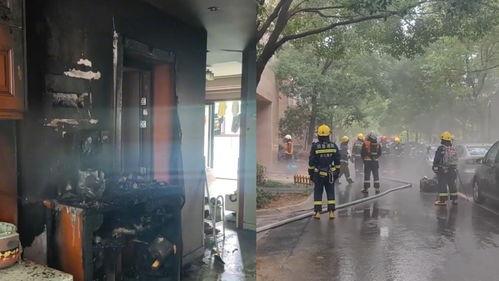 临颍鼓楼吃瓜事件视频,一场网络热议的街头冲突瞬间